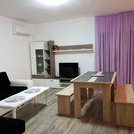 Holiday Home In Muntic/Istrien 31126 المظهر الخارجي الصورة