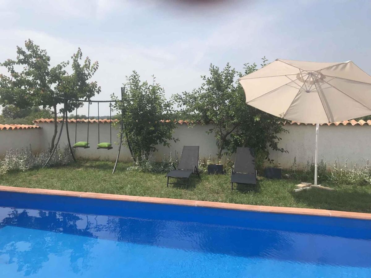 Holiday Home In Muntic/Istrien 31126 المظهر الخارجي الصورة