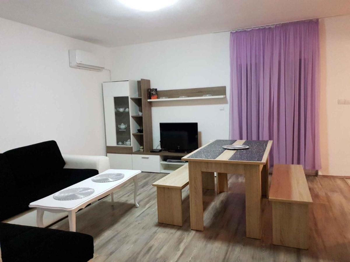 Holiday Home In Muntic/Istrien 31126 المظهر الخارجي الصورة